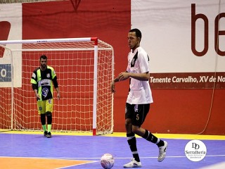 
<a style='margin-left: 5px;' class='btn btn-xs btn-social btn-facebook' href='https://www.facebook.com/sharer/sharer.php?u=https://ko-boladovale.web.getmuller.com.br/imgs/800-800-90/conteudo/fotos/1996/img0022.jpg' rel='popup' data-width='500' data-height='400'><i class='fa fa-facebook'></i>Compartilhar <span class='hidden-xs'>no Facebook</span>
</a> 
<a class='btn btn-default btn-xs' target='_blank' href='imgs/800-800-90/conteudo/fotos/1996/img0022.jpg'>
<span class='glyphicon glyphicon-cloud-download'></span> Salvar
</a> 
<span></span>