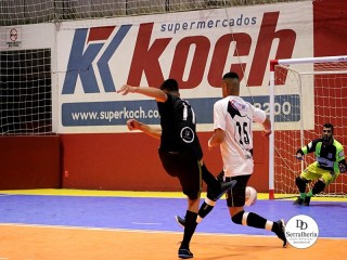 
<a style='margin-left: 5px;' class='btn btn-xs btn-social btn-facebook' href='https://www.facebook.com/sharer/sharer.php?u=https://ko-boladovale.web.getmuller.com.br/imgs/800-800-90/conteudo/fotos/1996/img0064.jpg' rel='popup' data-width='500' data-height='400'><i class='fa fa-facebook'></i>Compartilhar <span class='hidden-xs'>no Facebook</span>
</a> 
<a class='btn btn-default btn-xs' target='_blank' href='imgs/800-800-90/conteudo/fotos/1996/img0064.jpg'>
<span class='glyphicon glyphicon-cloud-download'></span> Salvar
</a> 
<span></span>