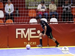 
<a style='margin-left: 5px;' class='btn btn-xs btn-social btn-facebook' href='https://www.facebook.com/sharer/sharer.php?u=https://ko-boladovale.web.getmuller.com.br/imgs/800-800-90/conteudo/fotos/1996/img0082.jpg' rel='popup' data-width='500' data-height='400'><i class='fa fa-facebook'></i>Compartilhar <span class='hidden-xs'>no Facebook</span>
</a> 
<a class='btn btn-default btn-xs' target='_blank' href='imgs/800-800-90/conteudo/fotos/1996/img0082.jpg'>
<span class='glyphicon glyphicon-cloud-download'></span> Salvar
</a> 
<span></span>