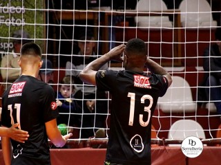 
<a style='margin-left: 5px;' class='btn btn-xs btn-social btn-facebook' href='https://www.facebook.com/sharer/sharer.php?u=https://ko-boladovale.web.getmuller.com.br/imgs/800-800-90/conteudo/fotos/1996/img0098.jpg' rel='popup' data-width='500' data-height='400'><i class='fa fa-facebook'></i>Compartilhar <span class='hidden-xs'>no Facebook</span>
</a> 
<a class='btn btn-default btn-xs' target='_blank' href='imgs/800-800-90/conteudo/fotos/1996/img0098.jpg'>
<span class='glyphicon glyphicon-cloud-download'></span> Salvar
</a> 
<span></span>