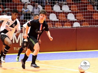 
<a style='margin-left: 5px;' class='btn btn-xs btn-social btn-facebook' href='https://www.facebook.com/sharer/sharer.php?u=https://ko-boladovale.web.getmuller.com.br/imgs/800-800-90/conteudo/fotos/1996/img0114.jpg' rel='popup' data-width='500' data-height='400'><i class='fa fa-facebook'></i>Compartilhar <span class='hidden-xs'>no Facebook</span>
</a> 
<a class='btn btn-default btn-xs' target='_blank' href='imgs/800-800-90/conteudo/fotos/1996/img0114.jpg'>
<span class='glyphicon glyphicon-cloud-download'></span> Salvar
</a> 
<span></span>