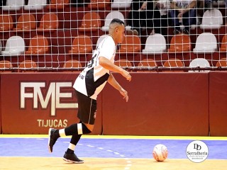 
<a style='margin-left: 5px;' class='btn btn-xs btn-social btn-facebook' href='https://www.facebook.com/sharer/sharer.php?u=https://ko-boladovale.web.getmuller.com.br/imgs/800-800-90/conteudo/fotos/1996/img0124.jpg' rel='popup' data-width='500' data-height='400'><i class='fa fa-facebook'></i>Compartilhar <span class='hidden-xs'>no Facebook</span>
</a> 
<a class='btn btn-default btn-xs' target='_blank' href='imgs/800-800-90/conteudo/fotos/1996/img0124.jpg'>
<span class='glyphicon glyphicon-cloud-download'></span> Salvar
</a> 
<span></span>