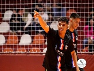 
<a style='margin-left: 5px;' class='btn btn-xs btn-social btn-facebook' href='https://www.facebook.com/sharer/sharer.php?u=https://ko-boladovale.web.getmuller.com.br/imgs/800-800-90/conteudo/fotos/1996/img0143.jpg' rel='popup' data-width='500' data-height='400'><i class='fa fa-facebook'></i>Compartilhar <span class='hidden-xs'>no Facebook</span>
</a> 
<a class='btn btn-default btn-xs' target='_blank' href='imgs/800-800-90/conteudo/fotos/1996/img0143.jpg'>
<span class='glyphicon glyphicon-cloud-download'></span> Salvar
</a> 
<span></span>