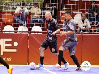 
<a style='margin-left: 5px;' class='btn btn-xs btn-social btn-facebook' href='https://www.facebook.com/sharer/sharer.php?u=https://ko-boladovale.web.getmuller.com.br/imgs/800-800-90/conteudo/fotos/1997/img0180.jpg' rel='popup' data-width='500' data-height='400'><i class='fa fa-facebook'></i>Compartilhar <span class='hidden-xs'>no Facebook</span>
</a> 
<a class='btn btn-default btn-xs' target='_blank' href='imgs/800-800-90/conteudo/fotos/1997/img0180.jpg'>
<span class='glyphicon glyphicon-cloud-download'></span> Salvar
</a> 
<span></span>