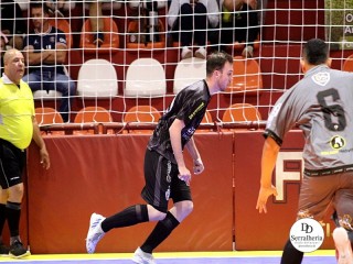 
<a style='margin-left: 5px;' class='btn btn-xs btn-social btn-facebook' href='https://www.facebook.com/sharer/sharer.php?u=https://ko-boladovale.web.getmuller.com.br/imgs/800-800-90/conteudo/fotos/1997/img0198.jpg' rel='popup' data-width='500' data-height='400'><i class='fa fa-facebook'></i>Compartilhar <span class='hidden-xs'>no Facebook</span>
</a> 
<a class='btn btn-default btn-xs' target='_blank' href='imgs/800-800-90/conteudo/fotos/1997/img0198.jpg'>
<span class='glyphicon glyphicon-cloud-download'></span> Salvar
</a> 
<span></span>