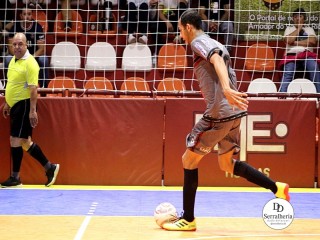 
<a style='margin-left: 5px;' class='btn btn-xs btn-social btn-facebook' href='https://www.facebook.com/sharer/sharer.php?u=https://ko-boladovale.web.getmuller.com.br/imgs/800-800-90/conteudo/fotos/1997/img0213.jpg' rel='popup' data-width='500' data-height='400'><i class='fa fa-facebook'></i>Compartilhar <span class='hidden-xs'>no Facebook</span>
</a> 
<a class='btn btn-default btn-xs' target='_blank' href='imgs/800-800-90/conteudo/fotos/1997/img0213.jpg'>
<span class='glyphicon glyphicon-cloud-download'></span> Salvar
</a> 
<span></span>