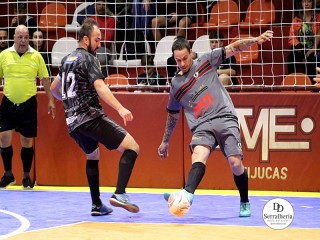 
<a style='margin-left: 5px;' class='btn btn-xs btn-social btn-facebook' href='https://www.facebook.com/sharer/sharer.php?u=https://ko-boladovale.web.getmuller.com.br/imgs/800-800-90/conteudo/fotos/1997/img0236.jpg' rel='popup' data-width='500' data-height='400'><i class='fa fa-facebook'></i>Compartilhar <span class='hidden-xs'>no Facebook</span>
</a> 
<a class='btn btn-default btn-xs' target='_blank' href='imgs/800-800-90/conteudo/fotos/1997/img0236.jpg'>
<span class='glyphicon glyphicon-cloud-download'></span> Salvar
</a> 
<span></span>