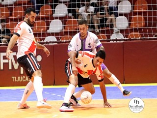 
<a style='margin-left: 5px;' class='btn btn-xs btn-social btn-facebook' href='https://www.facebook.com/sharer/sharer.php?u=https://ko-boladovale.web.getmuller.com.br/imgs/800-800-90/conteudo/fotos/1998/img0344.jpg' rel='popup' data-width='500' data-height='400'><i class='fa fa-facebook'></i>Compartilhar <span class='hidden-xs'>no Facebook</span>
</a> 
<a class='btn btn-default btn-xs' target='_blank' href='imgs/800-800-90/conteudo/fotos/1998/img0344.jpg'>
<span class='glyphicon glyphicon-cloud-download'></span> Salvar
</a> 
<span></span>