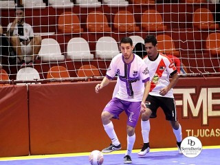 
<a style='margin-left: 5px;' class='btn btn-xs btn-social btn-facebook' href='https://www.facebook.com/sharer/sharer.php?u=https://ko-boladovale.web.getmuller.com.br/imgs/800-800-90/conteudo/fotos/1998/img0365.jpg' rel='popup' data-width='500' data-height='400'><i class='fa fa-facebook'></i>Compartilhar <span class='hidden-xs'>no Facebook</span>
</a> 
<a class='btn btn-default btn-xs' target='_blank' href='imgs/800-800-90/conteudo/fotos/1998/img0365.jpg'>
<span class='glyphicon glyphicon-cloud-download'></span> Salvar
</a> 
<span></span>