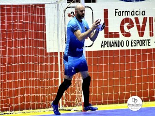 
<a style='margin-left: 5px;' class='btn btn-xs btn-social btn-facebook' href='https://www.facebook.com/sharer/sharer.php?u=https://ko-boladovale.web.getmuller.com.br/imgs/800-800-90/conteudo/fotos/1999/img8013.jpg' rel='popup' data-width='500' data-height='400'><i class='fa fa-facebook'></i>Compartilhar <span class='hidden-xs'>no Facebook</span>
</a> 
<a class='btn btn-default btn-xs' target='_blank' href='imgs/800-800-90/conteudo/fotos/1999/img8013.jpg'>
<span class='glyphicon glyphicon-cloud-download'></span> Salvar
</a> 
<span></span>