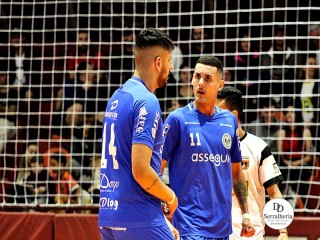 
<a style='margin-left: 5px;' class='btn btn-xs btn-social btn-facebook' href='https://www.facebook.com/sharer/sharer.php?u=https://ko-boladovale.web.getmuller.com.br/imgs/800-800-90/conteudo/fotos/2000/img8141.jpg' rel='popup' data-width='500' data-height='400'><i class='fa fa-facebook'></i>Compartilhar <span class='hidden-xs'>no Facebook</span>
</a> 
<a class='btn btn-default btn-xs' target='_blank' href='imgs/800-800-90/conteudo/fotos/2000/img8141.jpg'>
<span class='glyphicon glyphicon-cloud-download'></span> Salvar
</a> 
<span></span>