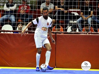 
<a style='margin-left: 5px;' class='btn btn-xs btn-social btn-facebook' href='https://www.facebook.com/sharer/sharer.php?u=https://ko-boladovale.web.getmuller.com.br/imgs/800-800-90/conteudo/fotos/2000/img8144.jpg' rel='popup' data-width='500' data-height='400'><i class='fa fa-facebook'></i>Compartilhar <span class='hidden-xs'>no Facebook</span>
</a> 
<a class='btn btn-default btn-xs' target='_blank' href='imgs/800-800-90/conteudo/fotos/2000/img8144.jpg'>
<span class='glyphicon glyphicon-cloud-download'></span> Salvar
</a> 
<span></span>