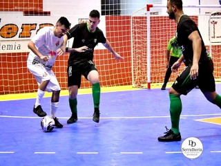 
<a style='margin-left: 5px;' class='btn btn-xs btn-social btn-facebook' href='https://www.facebook.com/sharer/sharer.php?u=https://ko-boladovale.web.getmuller.com.br/imgs/800-800-90/conteudo/fotos/2001/img2345.jpg' rel='popup' data-width='500' data-height='400'><i class='fa fa-facebook'></i>Compartilhar <span class='hidden-xs'>no Facebook</span>
</a> 
<a class='btn btn-default btn-xs' target='_blank' href='imgs/800-800-90/conteudo/fotos/2001/img2345.jpg'>
<span class='glyphicon glyphicon-cloud-download'></span> Salvar
</a> 
<span></span>