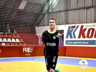 
<a style='margin-left: 5px;' class='btn btn-xs btn-social btn-facebook' href='https://www.facebook.com/sharer/sharer.php?u=https://ko-boladovale.web.getmuller.com.br/imgs/800-800-90/conteudo/fotos/2001/img2352.jpg' rel='popup' data-width='500' data-height='400'><i class='fa fa-facebook'></i>Compartilhar <span class='hidden-xs'>no Facebook</span>
</a> 
<a class='btn btn-default btn-xs' target='_blank' href='imgs/800-800-90/conteudo/fotos/2001/img2352.jpg'>
<span class='glyphicon glyphicon-cloud-download'></span> Salvar
</a> 
<span></span>