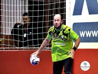 
<a style='margin-left: 5px;' class='btn btn-xs btn-social btn-facebook' href='https://www.facebook.com/sharer/sharer.php?u=https://ko-boladovale.web.getmuller.com.br/imgs/800-800-90/conteudo/fotos/2001/img8240.jpg' rel='popup' data-width='500' data-height='400'><i class='fa fa-facebook'></i>Compartilhar <span class='hidden-xs'>no Facebook</span>
</a> 
<a class='btn btn-default btn-xs' target='_blank' href='imgs/800-800-90/conteudo/fotos/2001/img8240.jpg'>
<span class='glyphicon glyphicon-cloud-download'></span> Salvar
</a> 
<span></span>