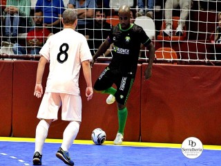 
<a style='margin-left: 5px;' class='btn btn-xs btn-social btn-facebook' href='https://www.facebook.com/sharer/sharer.php?u=https://ko-boladovale.web.getmuller.com.br/imgs/800-800-90/conteudo/fotos/2001/img8266.jpg' rel='popup' data-width='500' data-height='400'><i class='fa fa-facebook'></i>Compartilhar <span class='hidden-xs'>no Facebook</span>
</a> 
<a class='btn btn-default btn-xs' target='_blank' href='imgs/800-800-90/conteudo/fotos/2001/img8266.jpg'>
<span class='glyphicon glyphicon-cloud-download'></span> Salvar
</a> 
<span></span>