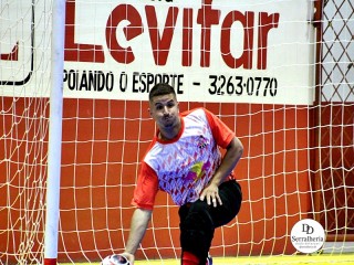 
<a style='margin-left: 5px;' class='btn btn-xs btn-social btn-facebook' href='https://www.facebook.com/sharer/sharer.php?u=https://ko-boladovale.web.getmuller.com.br/imgs/800-800-90/conteudo/fotos/2001/img8272.jpg' rel='popup' data-width='500' data-height='400'><i class='fa fa-facebook'></i>Compartilhar <span class='hidden-xs'>no Facebook</span>
</a> 
<a class='btn btn-default btn-xs' target='_blank' href='imgs/800-800-90/conteudo/fotos/2001/img8272.jpg'>
<span class='glyphicon glyphicon-cloud-download'></span> Salvar
</a> 
<span></span>