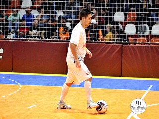 
<a style='margin-left: 5px;' class='btn btn-xs btn-social btn-facebook' href='https://www.facebook.com/sharer/sharer.php?u=https://ko-boladovale.web.getmuller.com.br/imgs/800-800-90/conteudo/fotos/2001/img8285.jpg' rel='popup' data-width='500' data-height='400'><i class='fa fa-facebook'></i>Compartilhar <span class='hidden-xs'>no Facebook</span>
</a> 
<a class='btn btn-default btn-xs' target='_blank' href='imgs/800-800-90/conteudo/fotos/2001/img8285.jpg'>
<span class='glyphicon glyphicon-cloud-download'></span> Salvar
</a> 
<span></span>