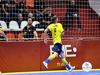 
<a style='margin-left: 5px;' class='btn btn-xs btn-social btn-facebook' href='https://www.facebook.com/sharer/sharer.php?u=https://ko-boladovale.web.getmuller.com.br/imgs/800-800-90/conteudo/fotos/2002/img8356.jpg' rel='popup' data-width='500' data-height='400'><i class='fa fa-facebook'></i>Compartilhar <span class='hidden-xs'>no Facebook</span>
</a> 
<a class='btn btn-default btn-xs' target='_blank' href='imgs/800-800-90/conteudo/fotos/2002/img8356.jpg'>
<span class='glyphicon glyphicon-cloud-download'></span> Salvar
</a> 
<span></span>