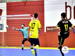 
<a style='margin-left: 5px;' class='btn btn-xs btn-social btn-facebook' href='https://www.facebook.com/sharer/sharer.php?u=https://ko-boladovale.web.getmuller.com.br/imgs/800-800-90/conteudo/fotos/2002/img8413.jpg' rel='popup' data-width='500' data-height='400'><i class='fa fa-facebook'></i>Compartilhar <span class='hidden-xs'>no Facebook</span>
</a> 
<a class='btn btn-default btn-xs' target='_blank' href='imgs/800-800-90/conteudo/fotos/2002/img8413.jpg'>
<span class='glyphicon glyphicon-cloud-download'></span> Salvar
</a> 
<span></span>