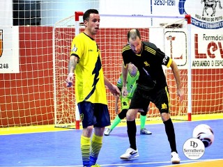 
<a style='margin-left: 5px;' class='btn btn-xs btn-social btn-facebook' href='https://www.facebook.com/sharer/sharer.php?u=https://ko-boladovale.web.getmuller.com.br/imgs/800-800-90/conteudo/fotos/2002/img8429.jpg' rel='popup' data-width='500' data-height='400'><i class='fa fa-facebook'></i>Compartilhar <span class='hidden-xs'>no Facebook</span>
</a> 
<a class='btn btn-default btn-xs' target='_blank' href='imgs/800-800-90/conteudo/fotos/2002/img8429.jpg'>
<span class='glyphicon glyphicon-cloud-download'></span> Salvar
</a> 
<span></span>