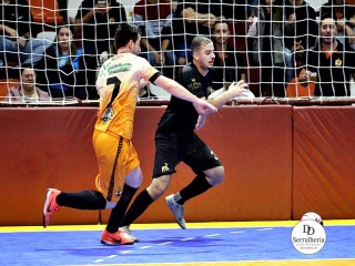 
<a style='margin-left: 5px;' class='btn btn-xs btn-social btn-facebook' href='https://www.facebook.com/sharer/sharer.php?u=https://ko-boladovale.web.getmuller.com.br/imgs/800-800-90/conteudo/fotos/2003/img8518.jpg' rel='popup' data-width='500' data-height='400'><i class='fa fa-facebook'></i>Compartilhar <span class='hidden-xs'>no Facebook</span>
</a> 
<a class='btn btn-default btn-xs' target='_blank' href='imgs/800-800-90/conteudo/fotos/2003/img8518.jpg'>
<span class='glyphicon glyphicon-cloud-download'></span> Salvar
</a> 
<span></span>