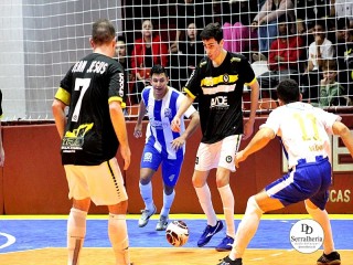 
<a style='margin-left: 5px;' class='btn btn-xs btn-social btn-facebook' href='https://www.facebook.com/sharer/sharer.php?u=https://ko-boladovale.web.getmuller.com.br/imgs/800-800-90/conteudo/fotos/2004/img8605.jpg' rel='popup' data-width='500' data-height='400'><i class='fa fa-facebook'></i>Compartilhar <span class='hidden-xs'>no Facebook</span>
</a> 
<a class='btn btn-default btn-xs' target='_blank' href='imgs/800-800-90/conteudo/fotos/2004/img8605.jpg'>
<span class='glyphicon glyphicon-cloud-download'></span> Salvar
</a> 
<span></span>