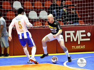 
<a style='margin-left: 5px;' class='btn btn-xs btn-social btn-facebook' href='https://www.facebook.com/sharer/sharer.php?u=https://ko-boladovale.web.getmuller.com.br/imgs/800-800-90/conteudo/fotos/2004/img8654.jpg' rel='popup' data-width='500' data-height='400'><i class='fa fa-facebook'></i>Compartilhar <span class='hidden-xs'>no Facebook</span>
</a> 
<a class='btn btn-default btn-xs' target='_blank' href='imgs/800-800-90/conteudo/fotos/2004/img8654.jpg'>
<span class='glyphicon glyphicon-cloud-download'></span> Salvar
</a> 
<span></span>