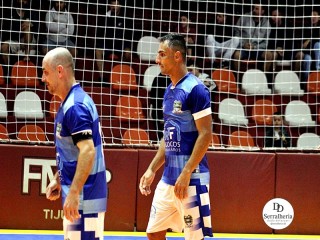 
<a style='margin-left: 5px;' class='btn btn-xs btn-social btn-facebook' href='https://www.facebook.com/sharer/sharer.php?u=https://ko-boladovale.web.getmuller.com.br/imgs/800-800-90/conteudo/fotos/2005/img8802.jpg' rel='popup' data-width='500' data-height='400'><i class='fa fa-facebook'></i>Compartilhar <span class='hidden-xs'>no Facebook</span>
</a> 
<a class='btn btn-default btn-xs' target='_blank' href='imgs/800-800-90/conteudo/fotos/2005/img8802.jpg'>
<span class='glyphicon glyphicon-cloud-download'></span> Salvar
</a> 
<span></span>