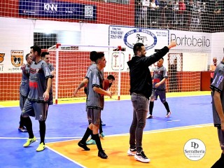 
<a style='margin-left: 5px;' class='btn btn-xs btn-social btn-facebook' href='https://www.facebook.com/sharer/sharer.php?u=https://ko-boladovale.web.getmuller.com.br/imgs/800-800-90/conteudo/fotos/2006/img8917-4.jpg' rel='popup' data-width='500' data-height='400'><i class='fa fa-facebook'></i>Compartilhar <span class='hidden-xs'>no Facebook</span>
</a> 
<a class='btn btn-default btn-xs' target='_blank' href='imgs/800-800-90/conteudo/fotos/2006/img8917-4.jpg'>
<span class='glyphicon glyphicon-cloud-download'></span> Salvar
</a> 
<span></span>