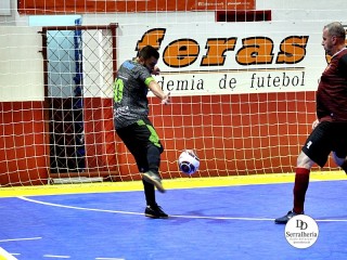 
<a style='margin-left: 5px;' class='btn btn-xs btn-social btn-facebook' href='https://www.facebook.com/sharer/sharer.php?u=https://ko-boladovale.web.getmuller.com.br/imgs/800-800-90/conteudo/fotos/2007/img8938.jpg' rel='popup' data-width='500' data-height='400'><i class='fa fa-facebook'></i>Compartilhar <span class='hidden-xs'>no Facebook</span>
</a> 
<a class='btn btn-default btn-xs' target='_blank' href='imgs/800-800-90/conteudo/fotos/2007/img8938.jpg'>
<span class='glyphicon glyphicon-cloud-download'></span> Salvar
</a> 
<span></span>