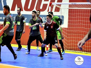 
<a style='margin-left: 5px;' class='btn btn-xs btn-social btn-facebook' href='https://www.facebook.com/sharer/sharer.php?u=https://ko-boladovale.web.getmuller.com.br/imgs/800-800-90/conteudo/fotos/2007/img8941.jpg' rel='popup' data-width='500' data-height='400'><i class='fa fa-facebook'></i>Compartilhar <span class='hidden-xs'>no Facebook</span>
</a> 
<a class='btn btn-default btn-xs' target='_blank' href='imgs/800-800-90/conteudo/fotos/2007/img8941.jpg'>
<span class='glyphicon glyphicon-cloud-download'></span> Salvar
</a> 
<span></span>