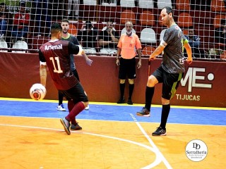 
<a style='margin-left: 5px;' class='btn btn-xs btn-social btn-facebook' href='https://www.facebook.com/sharer/sharer.php?u=https://ko-boladovale.web.getmuller.com.br/imgs/800-800-90/conteudo/fotos/2007/img8948.jpg' rel='popup' data-width='500' data-height='400'><i class='fa fa-facebook'></i>Compartilhar <span class='hidden-xs'>no Facebook</span>
</a> 
<a class='btn btn-default btn-xs' target='_blank' href='imgs/800-800-90/conteudo/fotos/2007/img8948.jpg'>
<span class='glyphicon glyphicon-cloud-download'></span> Salvar
</a> 
<span></span>