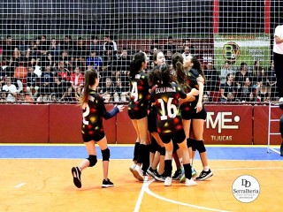 
<a style='margin-left: 5px;' class='btn btn-xs btn-social btn-facebook' href='https://www.facebook.com/sharer/sharer.php?u=https://ko-boladovale.web.getmuller.com.br/imgs/800-800-90/conteudo/fotos/2008/img2410.jpg' rel='popup' data-width='500' data-height='400'><i class='fa fa-facebook'></i>Compartilhar <span class='hidden-xs'>no Facebook</span>
</a> 
<a class='btn btn-default btn-xs' target='_blank' href='imgs/800-800-90/conteudo/fotos/2008/img2410.jpg'>
<span class='glyphicon glyphicon-cloud-download'></span> Salvar
</a> 
<span></span>