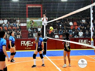 
<a style='margin-left: 5px;' class='btn btn-xs btn-social btn-facebook' href='https://www.facebook.com/sharer/sharer.php?u=https://ko-boladovale.web.getmuller.com.br/imgs/800-800-90/conteudo/fotos/2008/img2496.jpg' rel='popup' data-width='500' data-height='400'><i class='fa fa-facebook'></i>Compartilhar <span class='hidden-xs'>no Facebook</span>
</a> 
<a class='btn btn-default btn-xs' target='_blank' href='imgs/800-800-90/conteudo/fotos/2008/img2496.jpg'>
<span class='glyphicon glyphicon-cloud-download'></span> Salvar
</a> 
<span></span>