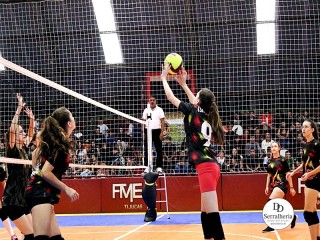 
<a style='margin-left: 5px;' class='btn btn-xs btn-social btn-facebook' href='https://www.facebook.com/sharer/sharer.php?u=https://ko-boladovale.web.getmuller.com.br/imgs/800-800-90/conteudo/fotos/2008/img2647.jpg' rel='popup' data-width='500' data-height='400'><i class='fa fa-facebook'></i>Compartilhar <span class='hidden-xs'>no Facebook</span>
</a> 
<a class='btn btn-default btn-xs' target='_blank' href='imgs/800-800-90/conteudo/fotos/2008/img2647.jpg'>
<span class='glyphicon glyphicon-cloud-download'></span> Salvar
</a> 
<span></span>