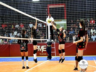 
<a style='margin-left: 5px;' class='btn btn-xs btn-social btn-facebook' href='https://www.facebook.com/sharer/sharer.php?u=https://ko-boladovale.web.getmuller.com.br/imgs/800-800-90/conteudo/fotos/2008/img2669.jpg' rel='popup' data-width='500' data-height='400'><i class='fa fa-facebook'></i>Compartilhar <span class='hidden-xs'>no Facebook</span>
</a> 
<a class='btn btn-default btn-xs' target='_blank' href='imgs/800-800-90/conteudo/fotos/2008/img2669.jpg'>
<span class='glyphicon glyphicon-cloud-download'></span> Salvar
</a> 
<span></span>