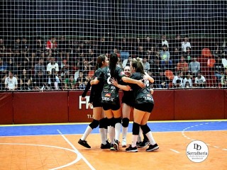 
<a style='margin-left: 5px;' class='btn btn-xs btn-social btn-facebook' href='https://www.facebook.com/sharer/sharer.php?u=https://ko-boladovale.web.getmuller.com.br/imgs/800-800-90/conteudo/fotos/2008/img2699.jpg' rel='popup' data-width='500' data-height='400'><i class='fa fa-facebook'></i>Compartilhar <span class='hidden-xs'>no Facebook</span>
</a> 
<a class='btn btn-default btn-xs' target='_blank' href='imgs/800-800-90/conteudo/fotos/2008/img2699.jpg'>
<span class='glyphicon glyphicon-cloud-download'></span> Salvar
</a> 
<span></span>