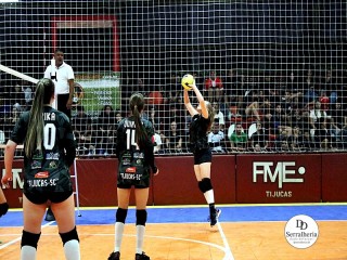 
<a style='margin-left: 5px;' class='btn btn-xs btn-social btn-facebook' href='https://www.facebook.com/sharer/sharer.php?u=https://ko-boladovale.web.getmuller.com.br/imgs/800-800-90/conteudo/fotos/2008/img2718.jpg' rel='popup' data-width='500' data-height='400'><i class='fa fa-facebook'></i>Compartilhar <span class='hidden-xs'>no Facebook</span>
</a> 
<a class='btn btn-default btn-xs' target='_blank' href='imgs/800-800-90/conteudo/fotos/2008/img2718.jpg'>
<span class='glyphicon glyphicon-cloud-download'></span> Salvar
</a> 
<span></span>