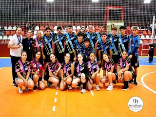 
<a style='margin-left: 5px;' class='btn btn-xs btn-social btn-facebook' href='https://www.facebook.com/sharer/sharer.php?u=https://ko-boladovale.web.getmuller.com.br/imgs/800-800-90/conteudo/fotos/2009/img2608.jpg' rel='popup' data-width='500' data-height='400'><i class='fa fa-facebook'></i>Compartilhar <span class='hidden-xs'>no Facebook</span>
</a> 
<a class='btn btn-default btn-xs' target='_blank' href='imgs/800-800-90/conteudo/fotos/2009/img2608.jpg'>
<span class='glyphicon glyphicon-cloud-download'></span> Salvar
</a> 
<span></span>