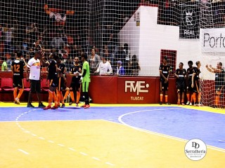 
<a style='margin-left: 5px;' class='btn btn-xs btn-social btn-facebook' href='https://www.facebook.com/sharer/sharer.php?u=https://ko-boladovale.web.getmuller.com.br/imgs/800-800-90/conteudo/fotos/2010/img2940.jpg' rel='popup' data-width='500' data-height='400'><i class='fa fa-facebook'></i>Compartilhar <span class='hidden-xs'>no Facebook</span>
</a> 
<a class='btn btn-default btn-xs' target='_blank' href='imgs/800-800-90/conteudo/fotos/2010/img2940.jpg'>
<span class='glyphicon glyphicon-cloud-download'></span> Salvar
</a> 
<span></span>