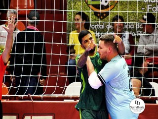 
<a style='margin-left: 5px;' class='btn btn-xs btn-social btn-facebook' href='https://www.facebook.com/sharer/sharer.php?u=https://ko-boladovale.web.getmuller.com.br/imgs/800-800-90/conteudo/fotos/2010/img9071.jpg' rel='popup' data-width='500' data-height='400'><i class='fa fa-facebook'></i>Compartilhar <span class='hidden-xs'>no Facebook</span>
</a> 
<a class='btn btn-default btn-xs' target='_blank' href='imgs/800-800-90/conteudo/fotos/2010/img9071.jpg'>
<span class='glyphicon glyphicon-cloud-download'></span> Salvar
</a> 
<span></span>