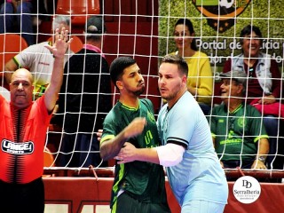 
<a style='margin-left: 5px;' class='btn btn-xs btn-social btn-facebook' href='https://www.facebook.com/sharer/sharer.php?u=https://ko-boladovale.web.getmuller.com.br/imgs/800-800-90/conteudo/fotos/2010/img9072.jpg' rel='popup' data-width='500' data-height='400'><i class='fa fa-facebook'></i>Compartilhar <span class='hidden-xs'>no Facebook</span>
</a> 
<a class='btn btn-default btn-xs' target='_blank' href='imgs/800-800-90/conteudo/fotos/2010/img9072.jpg'>
<span class='glyphicon glyphicon-cloud-download'></span> Salvar
</a> 
<span></span>