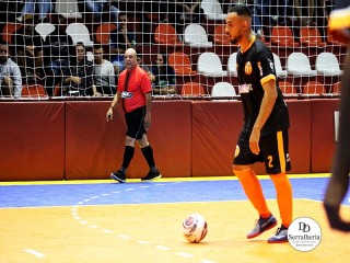 
<a style='margin-left: 5px;' class='btn btn-xs btn-social btn-facebook' href='https://www.facebook.com/sharer/sharer.php?u=https://ko-boladovale.web.getmuller.com.br/imgs/800-800-90/conteudo/fotos/2010/img9119.jpg' rel='popup' data-width='500' data-height='400'><i class='fa fa-facebook'></i>Compartilhar <span class='hidden-xs'>no Facebook</span>
</a> 
<a class='btn btn-default btn-xs' target='_blank' href='imgs/800-800-90/conteudo/fotos/2010/img9119.jpg'>
<span class='glyphicon glyphicon-cloud-download'></span> Salvar
</a> 
<span></span>