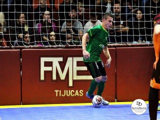 
<a style='margin-left: 5px;' class='btn btn-xs btn-social btn-facebook' href='https://www.facebook.com/sharer/sharer.php?u=https://ko-boladovale.web.getmuller.com.br/imgs/800-800-90/conteudo/fotos/2011/img9234.jpg' rel='popup' data-width='500' data-height='400'><i class='fa fa-facebook'></i>Compartilhar <span class='hidden-xs'>no Facebook</span>
</a> 
<a class='btn btn-default btn-xs' target='_blank' href='imgs/800-800-90/conteudo/fotos/2011/img9234.jpg'>
<span class='glyphicon glyphicon-cloud-download'></span> Salvar
</a> 
<span></span>