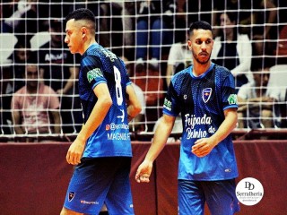 
<a style='margin-left: 5px;' class='btn btn-xs btn-social btn-facebook' href='https://www.facebook.com/sharer/sharer.php?u=https://ko-boladovale.web.getmuller.com.br/imgs/800-800-90/conteudo/fotos/2012/img9410.jpg' rel='popup' data-width='500' data-height='400'><i class='fa fa-facebook'></i>Compartilhar <span class='hidden-xs'>no Facebook</span>
</a> 
<a class='btn btn-default btn-xs' target='_blank' href='imgs/800-800-90/conteudo/fotos/2012/img9410.jpg'>
<span class='glyphicon glyphicon-cloud-download'></span> Salvar
</a> 
<span></span>