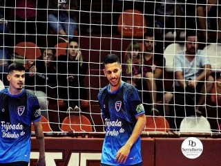 
<a style='margin-left: 5px;' class='btn btn-xs btn-social btn-facebook' href='https://www.facebook.com/sharer/sharer.php?u=https://ko-boladovale.web.getmuller.com.br/imgs/800-800-90/conteudo/fotos/2012/img9416.jpg' rel='popup' data-width='500' data-height='400'><i class='fa fa-facebook'></i>Compartilhar <span class='hidden-xs'>no Facebook</span>
</a> 
<a class='btn btn-default btn-xs' target='_blank' href='imgs/800-800-90/conteudo/fotos/2012/img9416.jpg'>
<span class='glyphicon glyphicon-cloud-download'></span> Salvar
</a> 
<span></span>