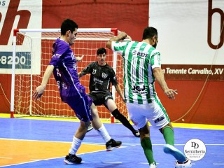 
<a style='margin-left: 5px;' class='btn btn-xs btn-social btn-facebook' href='https://www.facebook.com/sharer/sharer.php?u=https://ko-boladovale.web.getmuller.com.br/imgs/800-800-90/conteudo/fotos/2013/img9484.jpg' rel='popup' data-width='500' data-height='400'><i class='fa fa-facebook'></i>Compartilhar <span class='hidden-xs'>no Facebook</span>
</a> 
<a class='btn btn-default btn-xs' target='_blank' href='imgs/800-800-90/conteudo/fotos/2013/img9484.jpg'>
<span class='glyphicon glyphicon-cloud-download'></span> Salvar
</a> 
<span></span>