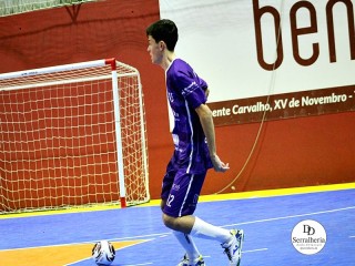 
<a style='margin-left: 5px;' class='btn btn-xs btn-social btn-facebook' href='https://www.facebook.com/sharer/sharer.php?u=https://ko-boladovale.web.getmuller.com.br/imgs/800-800-90/conteudo/fotos/2013/img9488.jpg' rel='popup' data-width='500' data-height='400'><i class='fa fa-facebook'></i>Compartilhar <span class='hidden-xs'>no Facebook</span>
</a> 
<a class='btn btn-default btn-xs' target='_blank' href='imgs/800-800-90/conteudo/fotos/2013/img9488.jpg'>
<span class='glyphicon glyphicon-cloud-download'></span> Salvar
</a> 
<span></span>