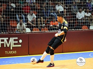 
<a style='margin-left: 5px;' class='btn btn-xs btn-social btn-facebook' href='https://www.facebook.com/sharer/sharer.php?u=https://ko-boladovale.web.getmuller.com.br/imgs/800-800-90/conteudo/fotos/2014/img9589.jpg' rel='popup' data-width='500' data-height='400'><i class='fa fa-facebook'></i>Compartilhar <span class='hidden-xs'>no Facebook</span>
</a> 
<a class='btn btn-default btn-xs' target='_blank' href='imgs/800-800-90/conteudo/fotos/2014/img9589.jpg'>
<span class='glyphicon glyphicon-cloud-download'></span> Salvar
</a> 
<span></span>